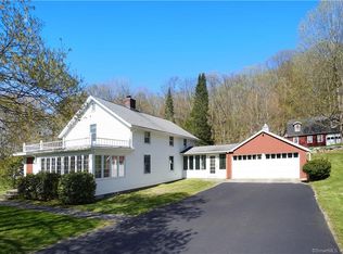 20 Still Hill Rd, Sandy Hook, CT 06482