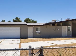 22616 Sitting Bull Rd, Apple Valley, CA 92308