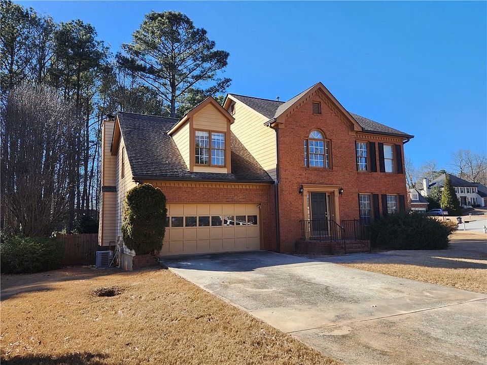 1st image of 115 Channings Lake Dr
