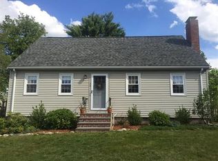 24 Eisenhower Rd, Norwood, MA 02062
