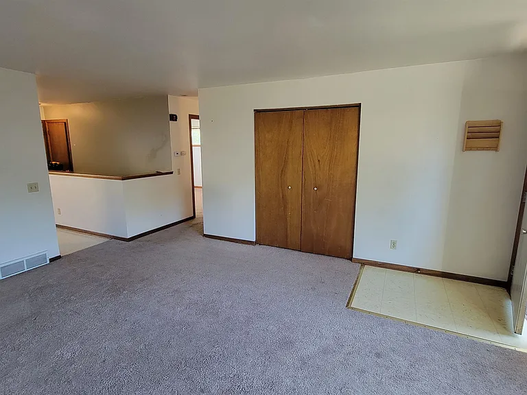 4015 Claire St — Photo 4