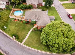 636 Conestoga Rd, Maize, KS 67101