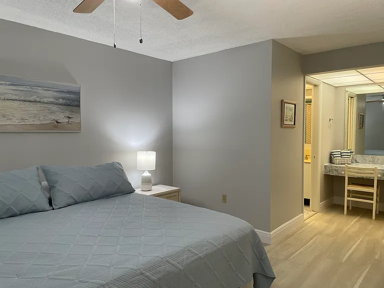 4629 Poinciana St #211 — Photo 19
