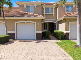 9656 Roundstone Cir, Fort Myers, FL 33967