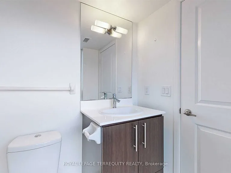 17 Anndale Dr #2211 — Photo 22