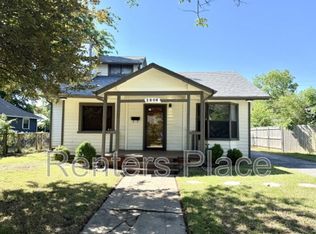 2808 E 1st St S, Tulsa, OK 74104