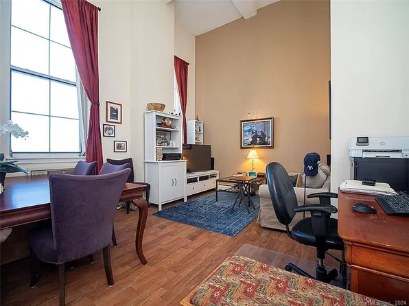 124 Court Street #501, New Haven, CT 06511