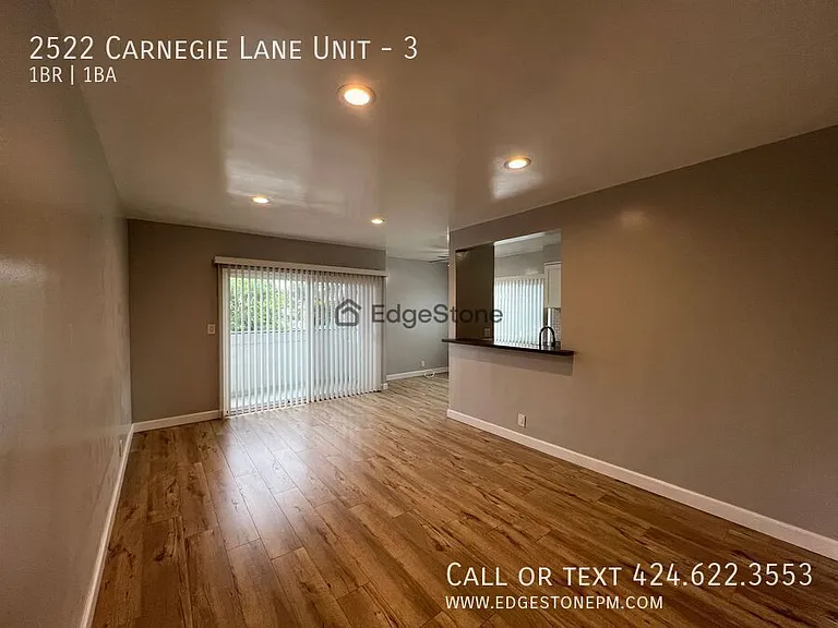 2522 Carnegie Ln #3 — Photo 2