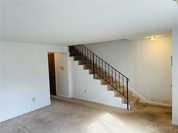 5th image of 745 Clareridge Ln