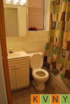 Rented by KVNY Soho | media 35