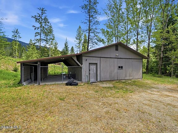 4th image of 46 N Baldy Mountain Rd