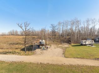 178 Twin Oaks Dr, Bottineau, ND 58318