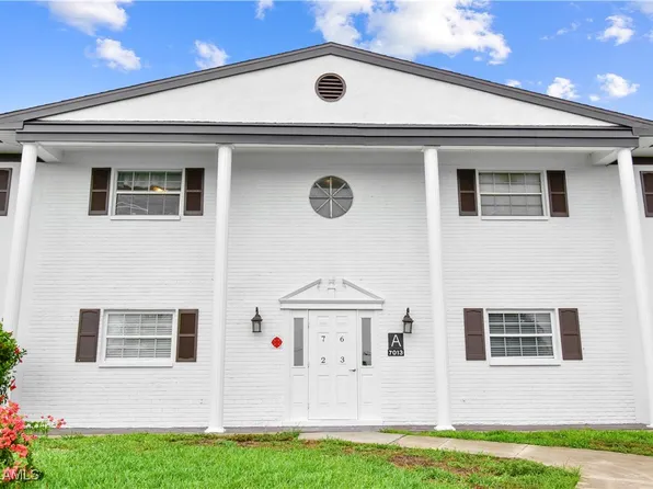 7013 New Post Dr APT 7, North Fort Myers, FL 33917
