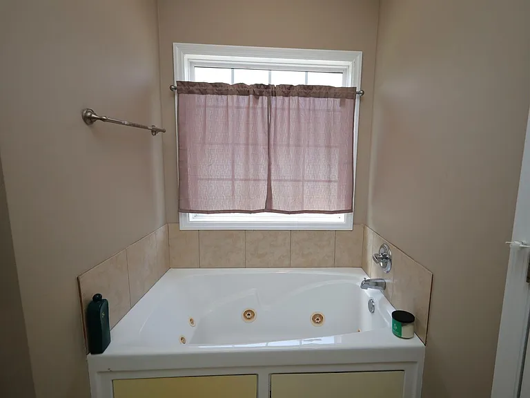 2401 Rankin Cir — Photo 9