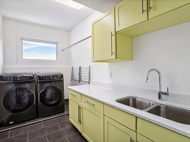 608 McGruder St NE — Photo 32