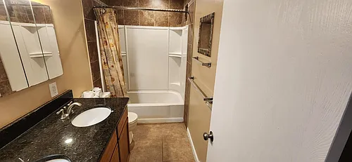 4245 Bennington Blvd #4245 Photo 1