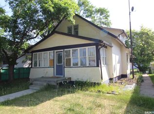 564 1st St W, Shaunavon, SK S0N2M0