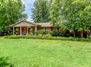 1005 N Heritage Dr, Maryville, TN 37803