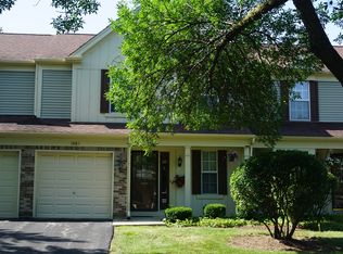 1881 Brighton St, Downers Grove, IL 60516