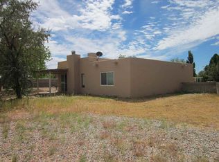 3301 Camino Prado Vis, Santa Fe, NM 87507