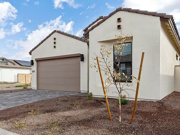4th image of 4359 N 203rd Avenue
