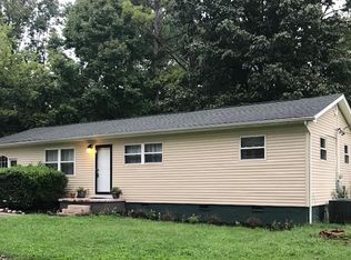 4418 Sullivan Rd, Knoxville, TN 37921