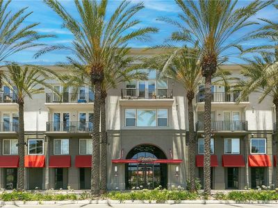 1801 E Katella Ave APT 2053, Anaheim, CA, 92805