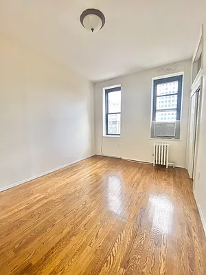 Rented by Corcoran | media 14