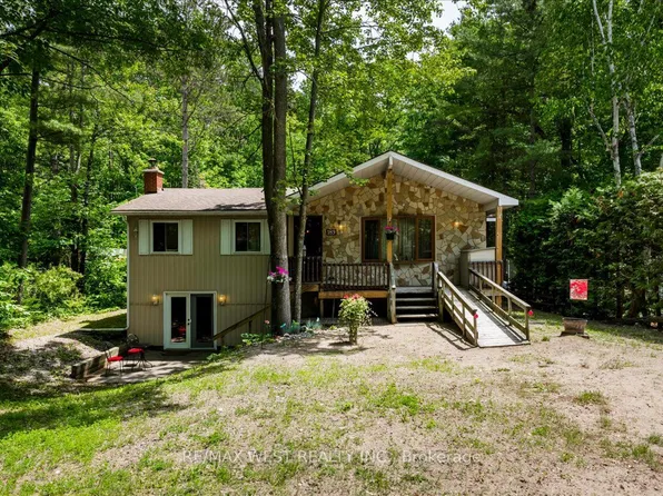 189 Park Rd, Tiny, ON L0L 1P1