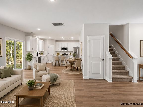 4th image of 7016 Bayberry Park Drive