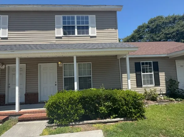 1121 Pueblo Dr, Jacksonville, NC 28546