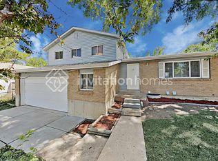 3869 S Helena St, Aurora, CO 80013