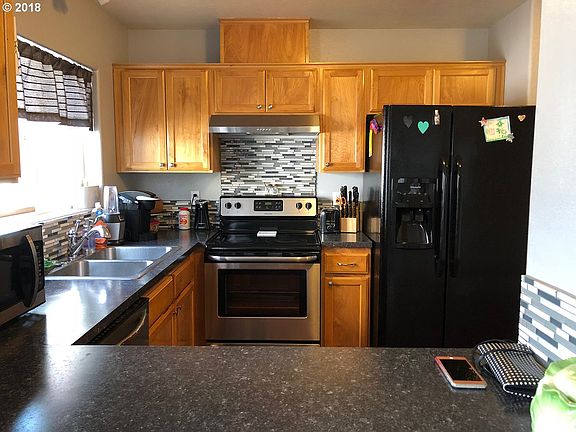 5th image of 5415 SE 121st Ave