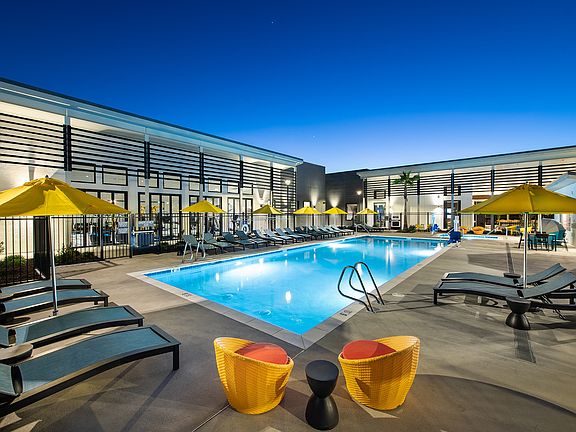 Resort-Worthy Pool & Spa