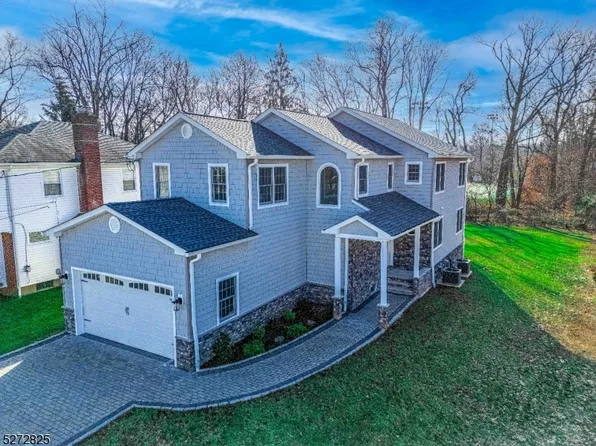 39 King St, Clark Twp., NJ 07066