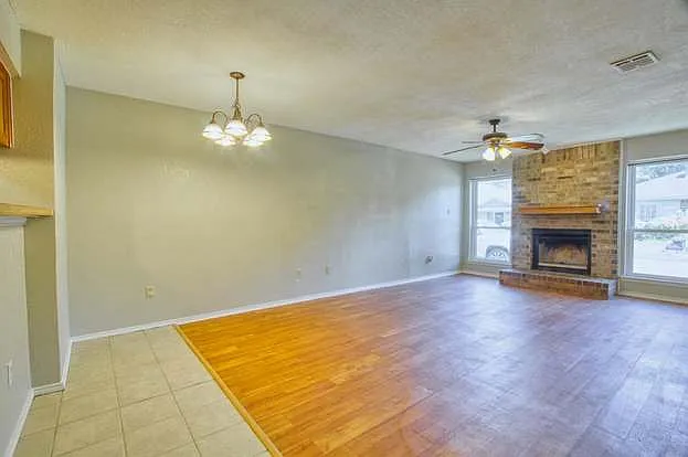 2402 Summer Place Dr — Photo 27