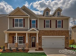 9511 Cotswood Pl, Gastonia, NC 28056
