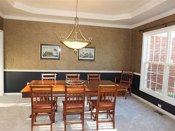 5th image of 2329 Dogwood Trace Blvd