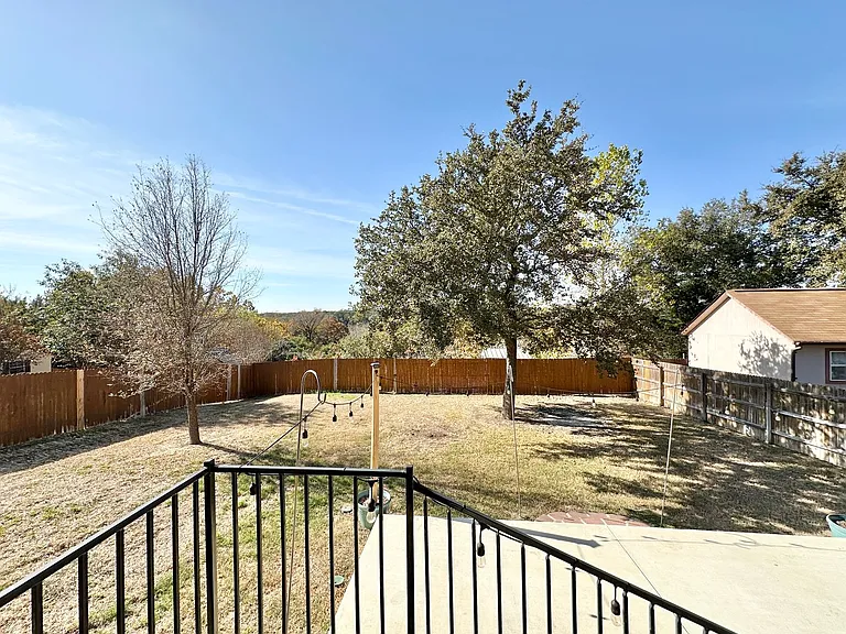 3383 Vineyard Trl — Photo 41