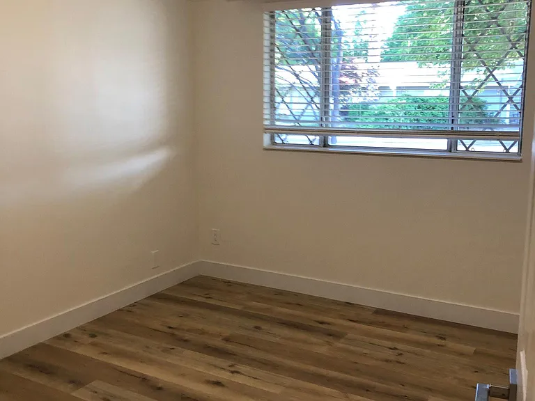 3028 Canyon View Dr — Photo 10