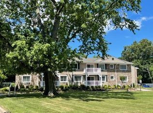 Fairfield Courtyard at Lake Grove, Lake Grove, NY 11755