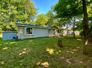 201 E 2nd St, Fennville, MI 49408