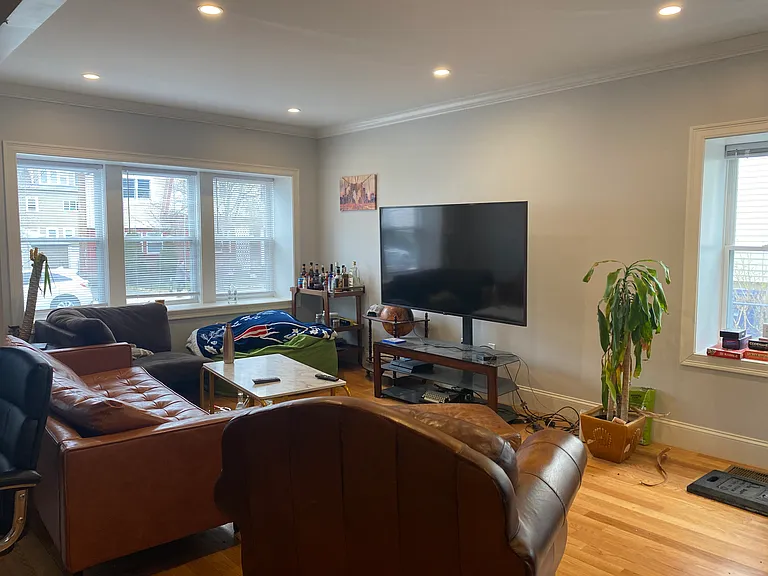 18 Bothwell Rd #1 — Photo 25
