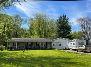 542 S Grange Hall Rd, Hanover, IN 47243