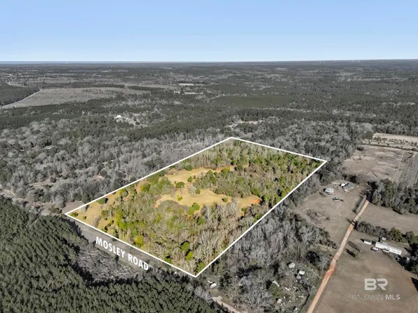 16691 Mosley Rd, Stapleton, AL 36578