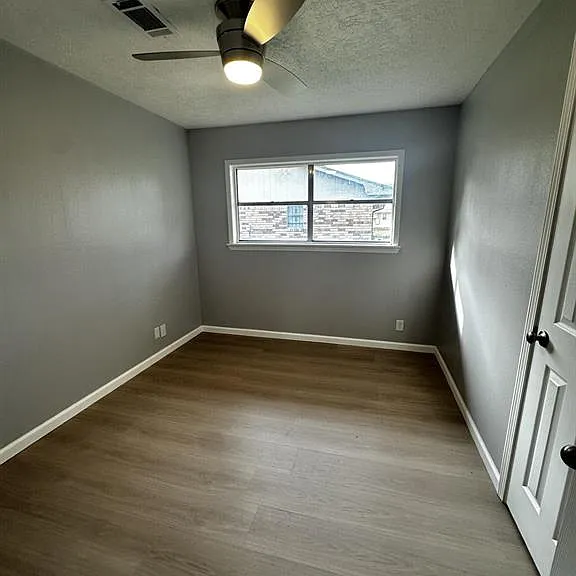 1500 Vera Dr — Photo 13