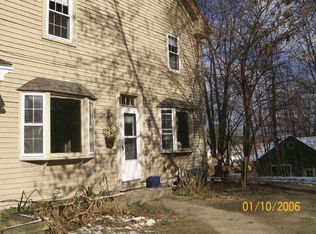 17 Horseshoe Pond Ln APT B, Concord, NH 03301
