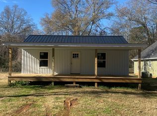 1103 S Main St, Jefferson, TX 75657