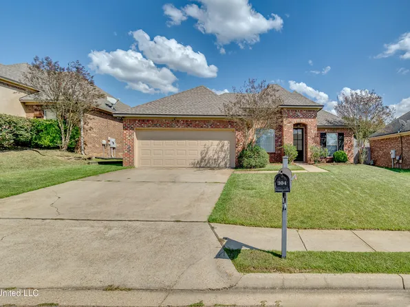 304 Silver Tree Ln, Pearl, MS 39208