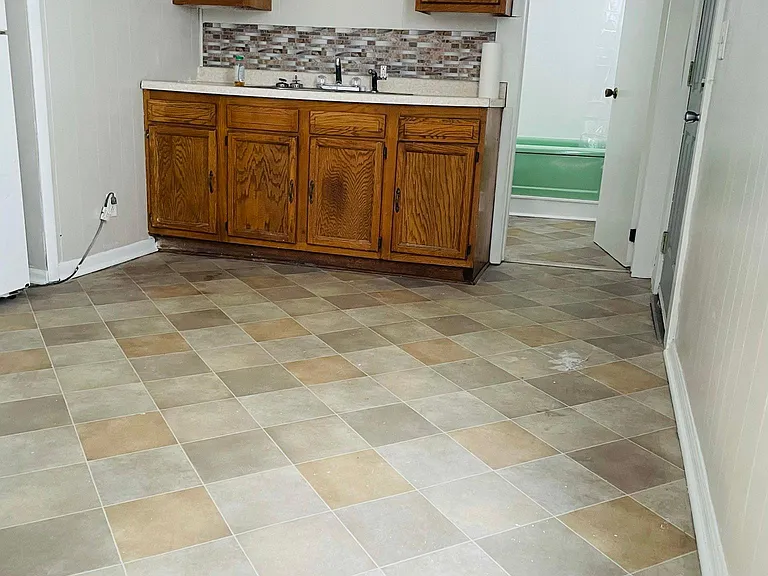 218 Calhoun St #1 — Photo 5